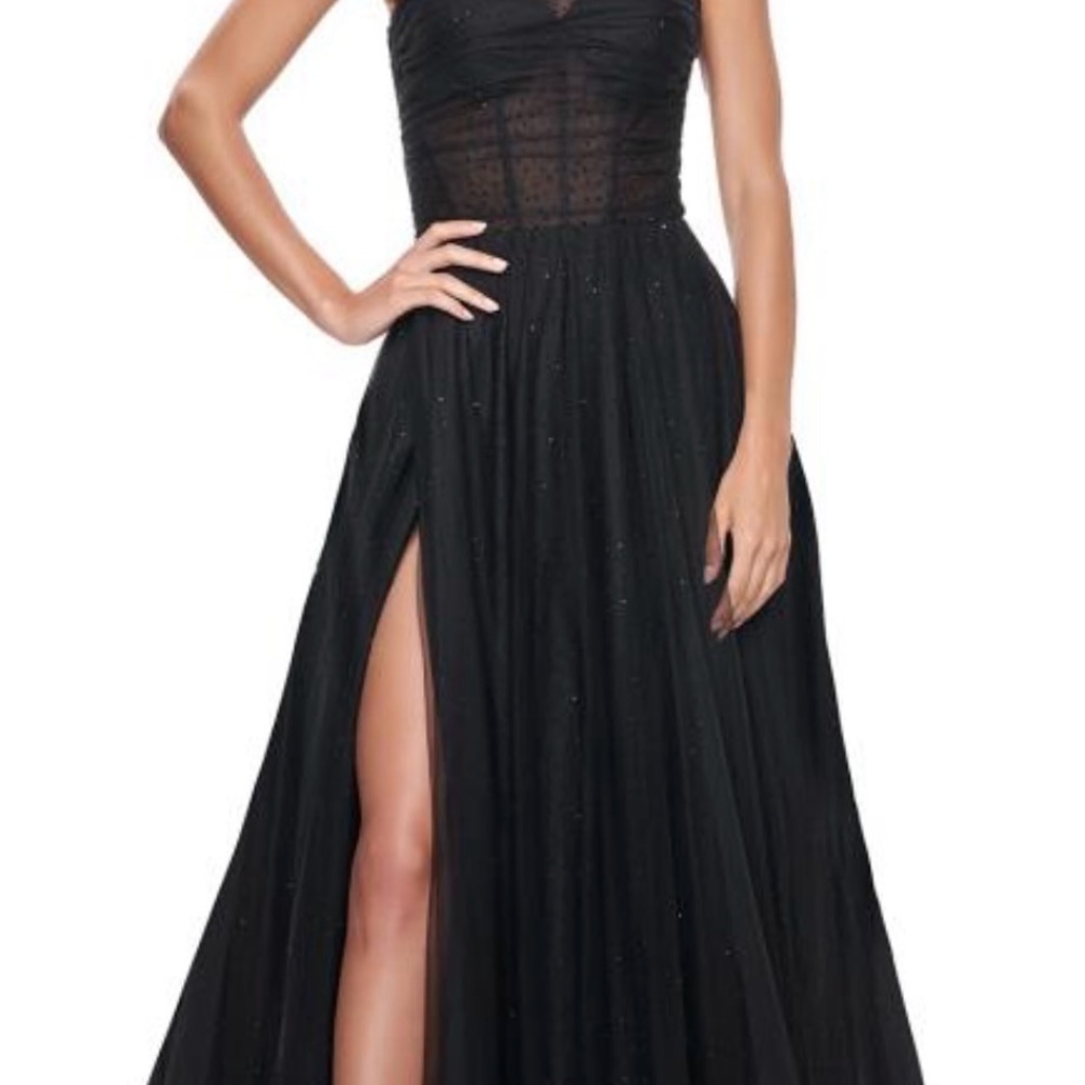 Elegant Black Evening Gown
